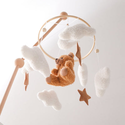 mobile-bebe-ours-brun-ciel