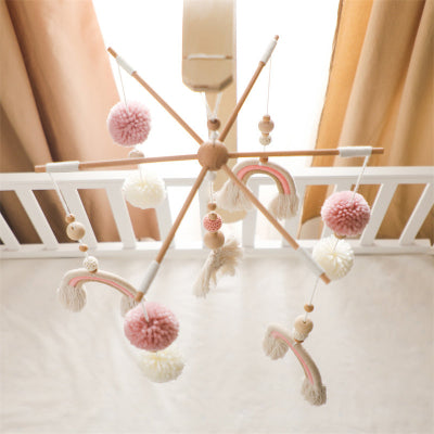 mobile-bebe-pour-lit-rose-boule