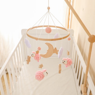 mobile-musique-bebe-rose-spatiale