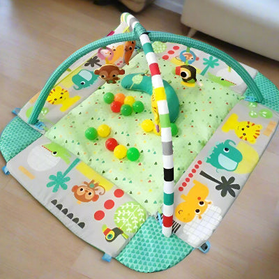 tapis-d'éveil-vert-agréable