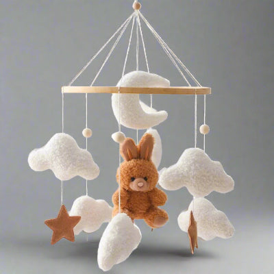 mobile-bebe-lapin-brun-doux