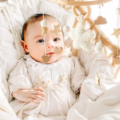 mobile-bebe-univers-magique