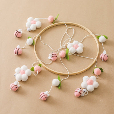 mobile-lit-bebe-abeille-decor