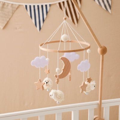 mobile-musique-bebe-beige-stimule